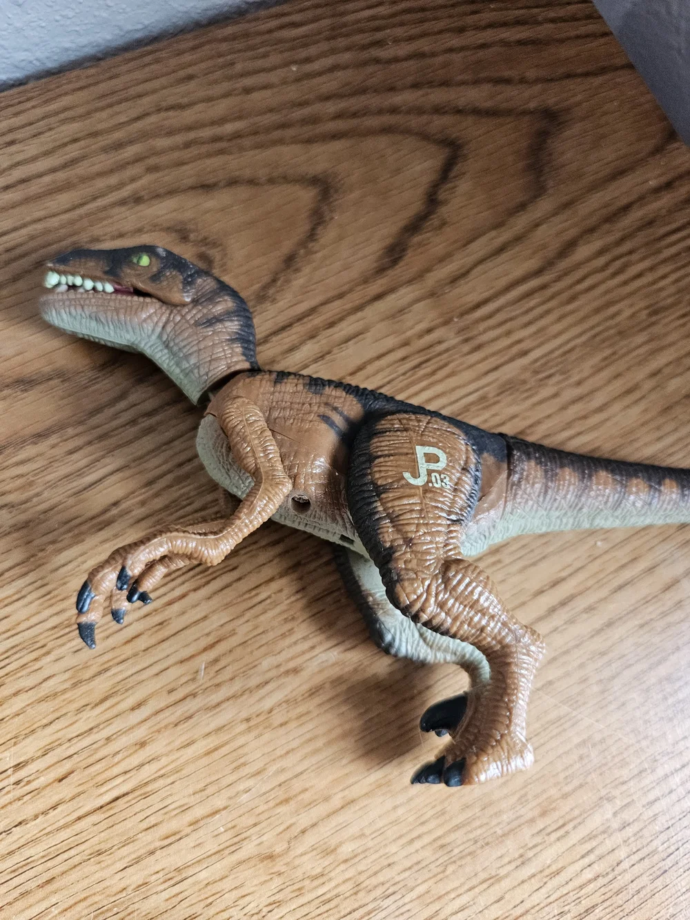 Jurrasic Park 4 Dinosaur LOT 9 Inch Raptors & More